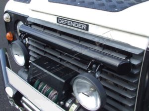 BARRE SUPPORT DE PHARE DEFENDER